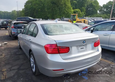 2013 BMW 328I z USA, uszkodzony, nr VIN WBA3C1G57DNR48431